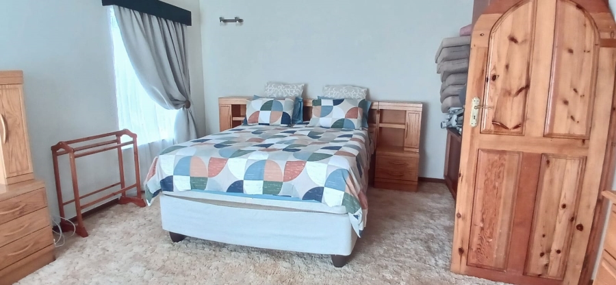 5 Bedroom Property for Sale in Panorama Free State
